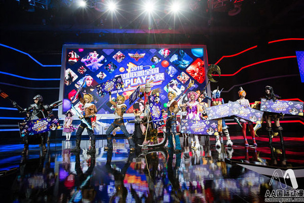 英雄语音与选手操作语录盘点：比赛语音片段揭秘团队配合秘诀及赛后花絮-电竞比分网