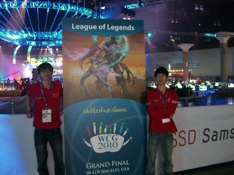 英雄联盟转会期：基于选手数据与团队化学反应的转会决策如何重塑联盟格局-电竞比分网